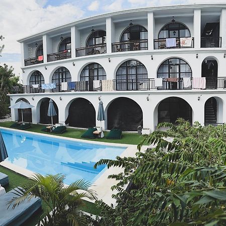 Nuansa Penida Hostel Toyapakeh Екстер'єр фото