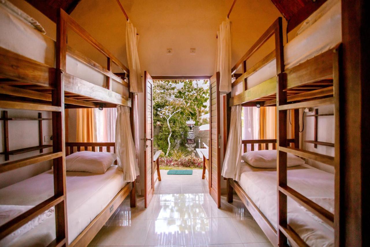 Nuansa Penida Hostel Toyapakeh Екстер'єр фото