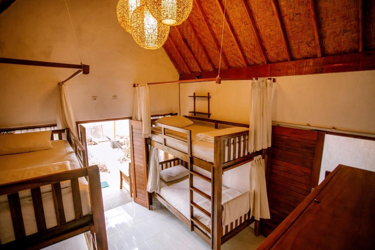 Nuansa Penida Hostel Toyapakeh Екстер'єр фото