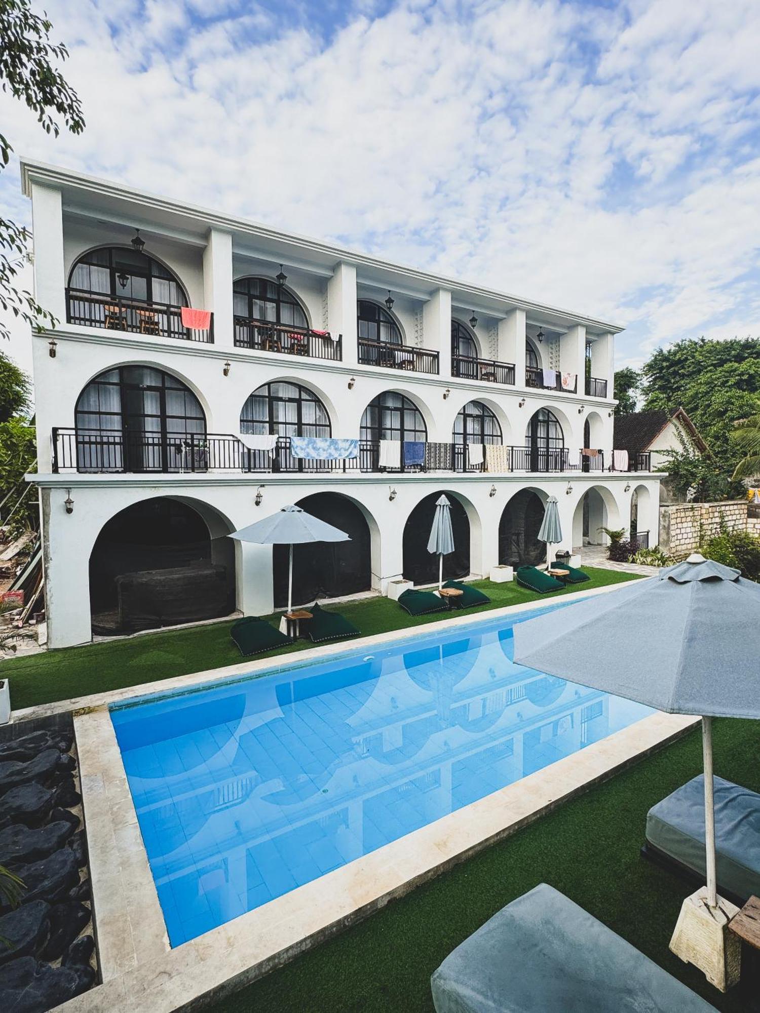 Nuansa Penida Hostel Toyapakeh Екстер'єр фото