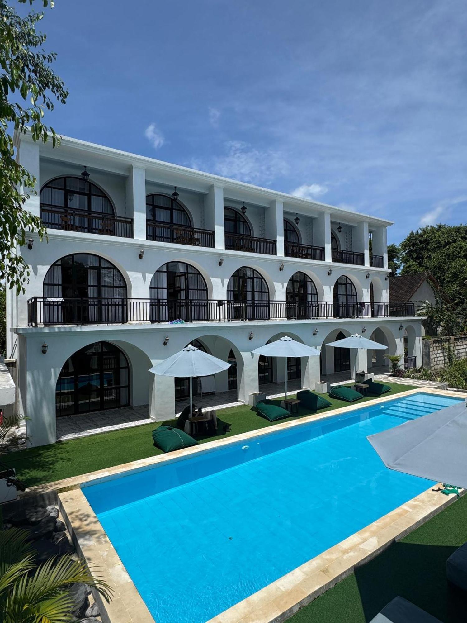 Nuansa Penida Hostel Toyapakeh Екстер'єр фото